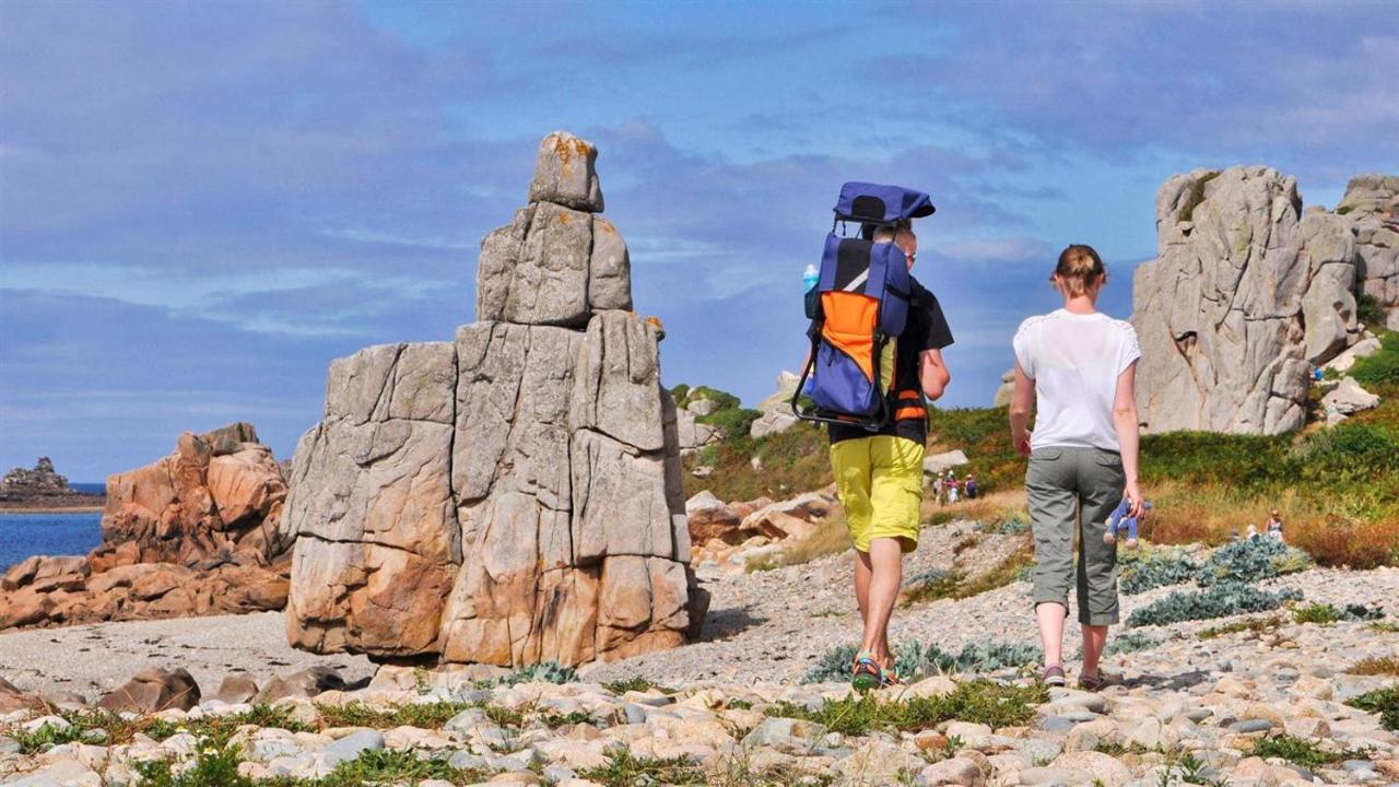 Camping maeva Respire Le Village Perrosien Extérieur photo