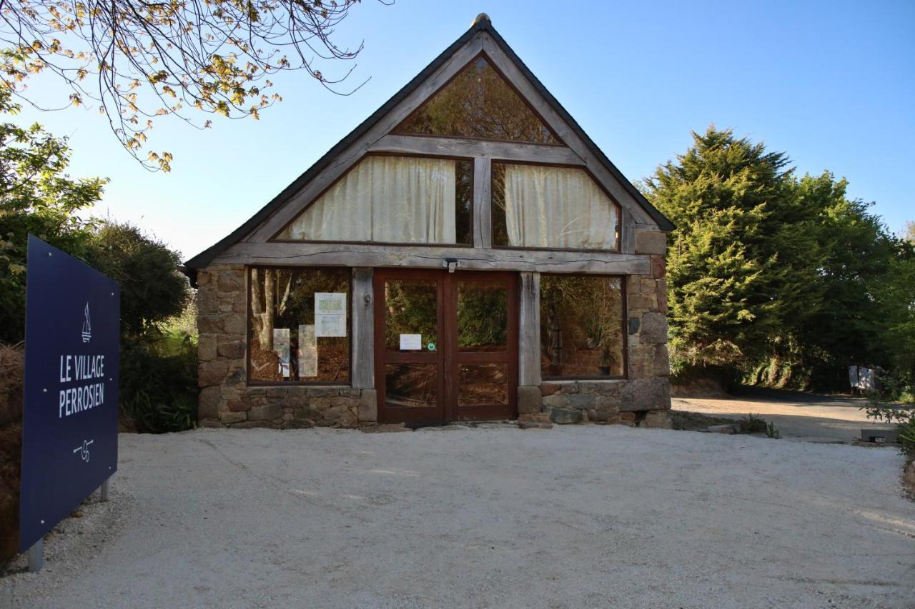 Camping maeva Respire Le Village Perrosien Extérieur photo