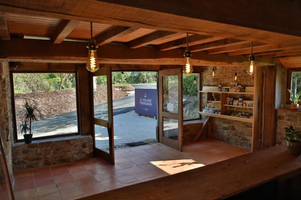 Camping maeva Respire Le Village Perrosien Extérieur photo